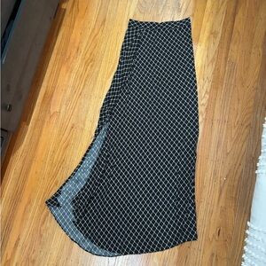 Summertime maxi skirt with slit